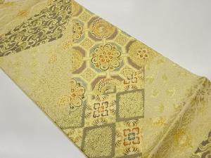 切り嵌め風彩麗華文集織出し袋帯